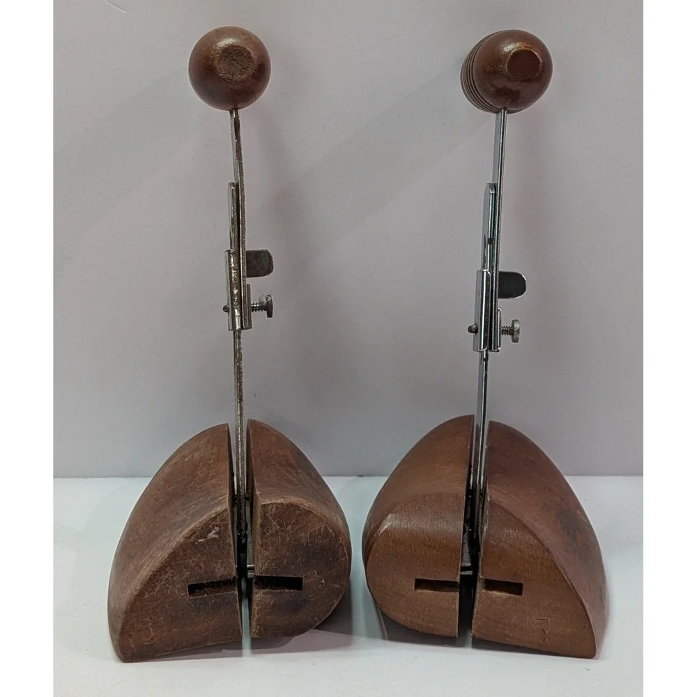 Florsheim Shoe Trees Mens OS Brown Fair Vintage Wood Metal Adjustable Pair
